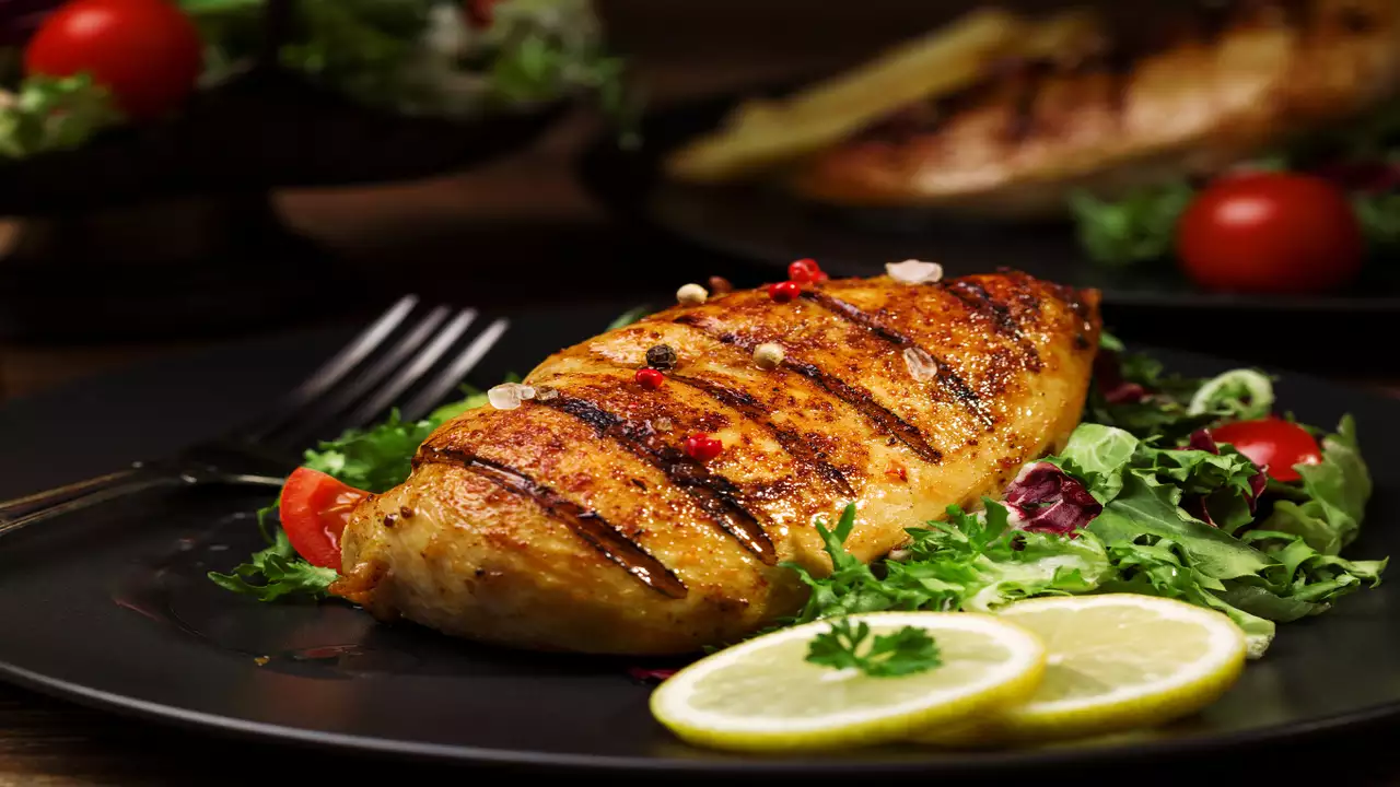 رژیم غذایی ۷ روزه بدون قند و با پروتئین زیاد آفتاب.webp