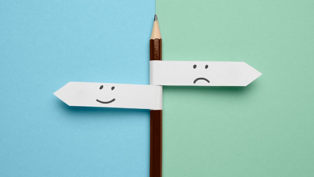 1742853742 859 نشانه‌های اختلال دوقطبی، دلایل و راه حلهای درمان افراد دوقطبی آفتاب