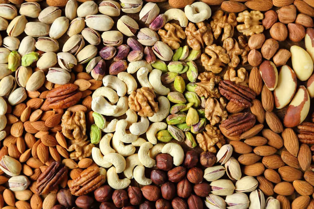 1755820934 410 برای درمان اسهال چه بخوریم؛ باید و نباید‌های تغذیه برای.webp