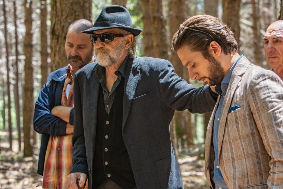 15 سریال گانگستری کمتر دیده شده ای که باید حتما ببینید 49 15 سریال گانگستری کمتر دیده شده ای که باید حتما ببینید