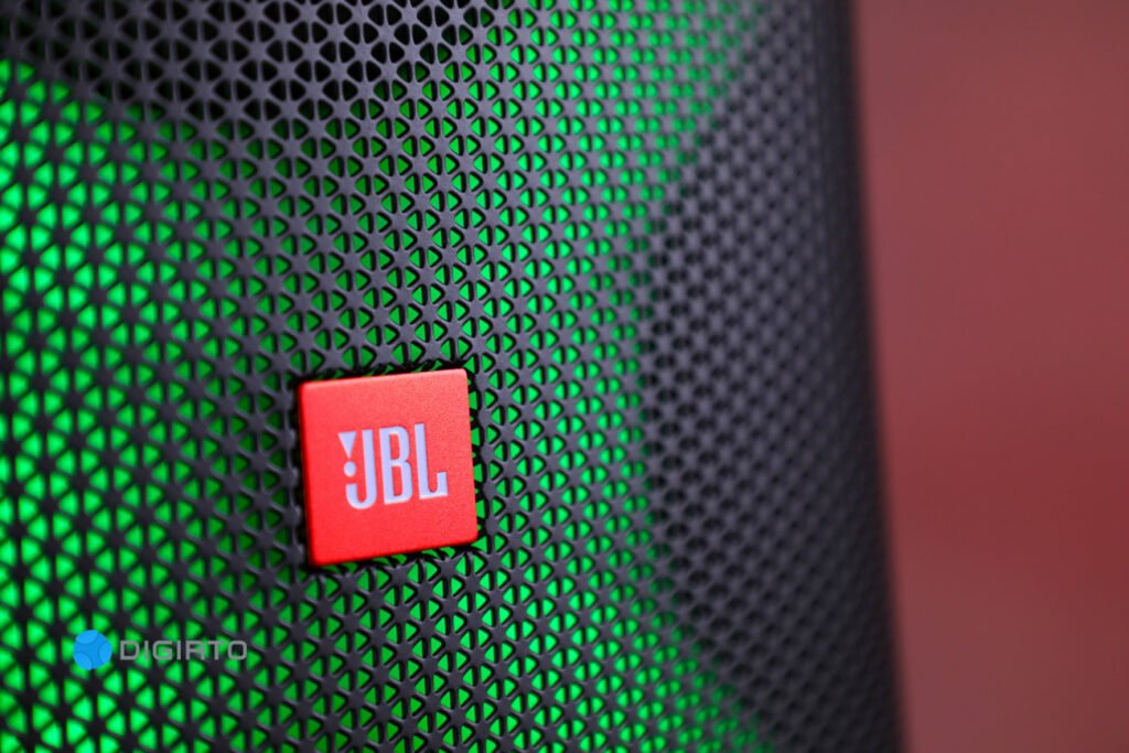 1694970015 357 نقد و بررسی اسپیکر بلوتوثی JBL PartyBox 710