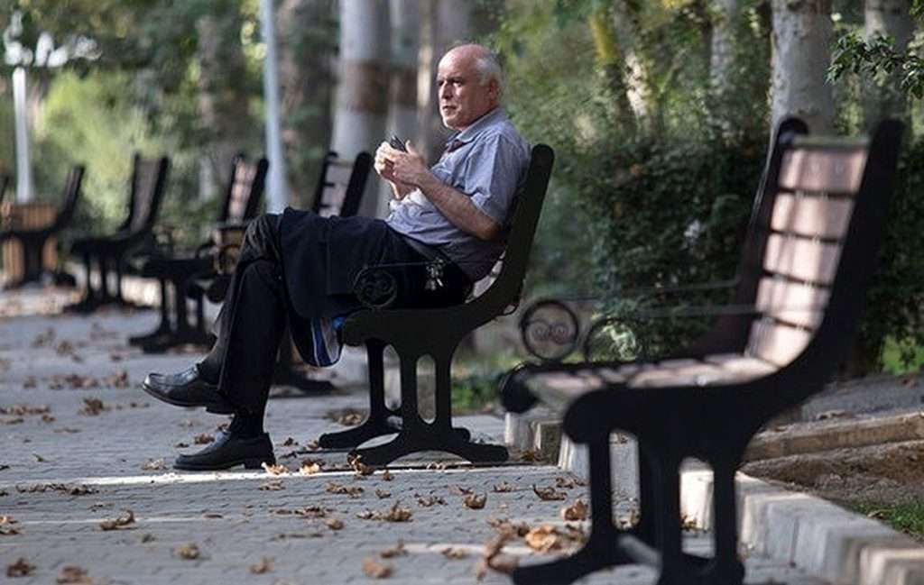 1695247804 بازنشستگان با خیال راحت خرید کنند وام فوری بازنشستگان