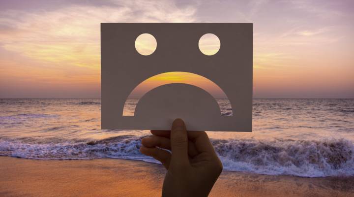 از زندگی متنفرم؛ با این احساس چه باید کرد؟ 8 نشخوار فکری و لذت نبردن از زندگی