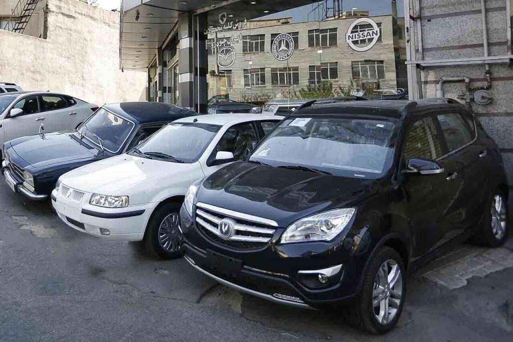 1697473920 شوک برای خریداران خودرو لوکس قیمت ب ام و