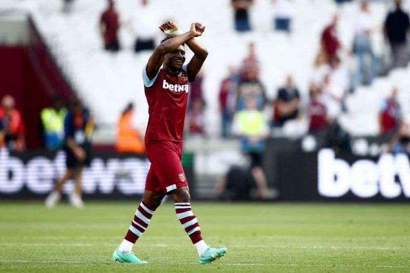 هفته خوب نیوکسل تکمیل نشد عکس