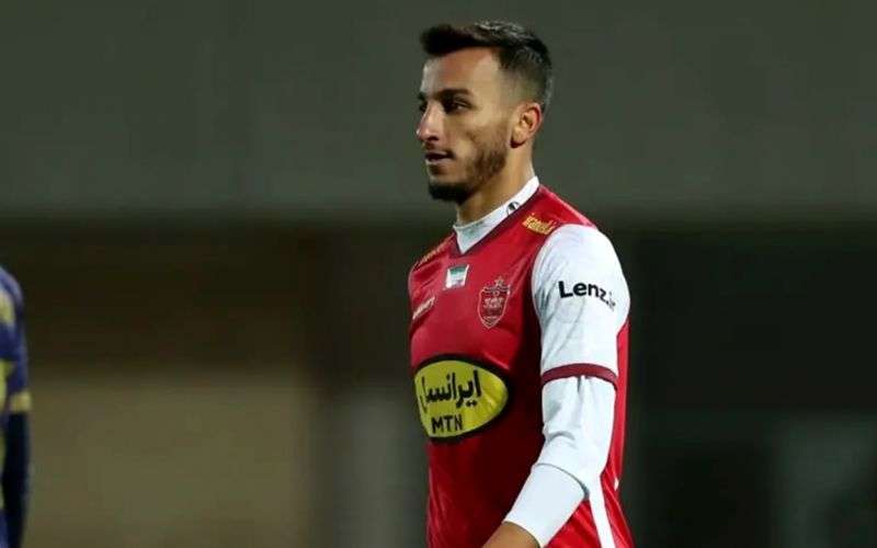 پرداخت هزینه عمل رباط توسط گل محمدی