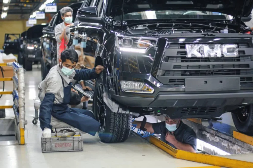 کرمان موتور رکورد ماهانه تولید خودرو را جابجا کرد.webp