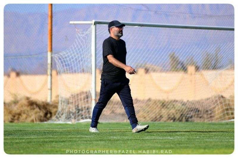 1698834480 دستگاه شوک نارنجی ها همچنان روشن استتصویر