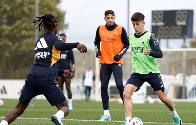 1698889633 لحظه‌شماری برای بازی پدیده رئال شاید از یکشنبه