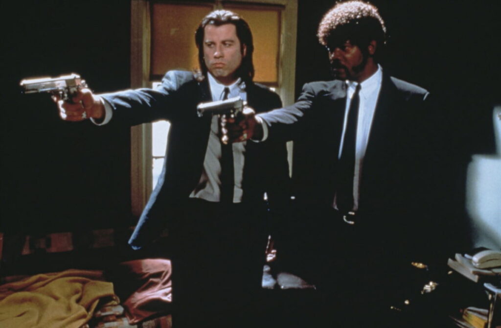 بهترین فیلم های کمدی جنایی که باید تماشا کنید 49 Pulp Fiction