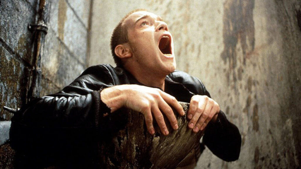 بهترین فیلم های کمدی جنایی که باید تماشا کنید 15 Trainspotting