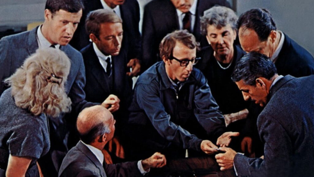 بهترین فیلم های کمدی جنایی که باید تماشا کنید 139 Take the Money and Run