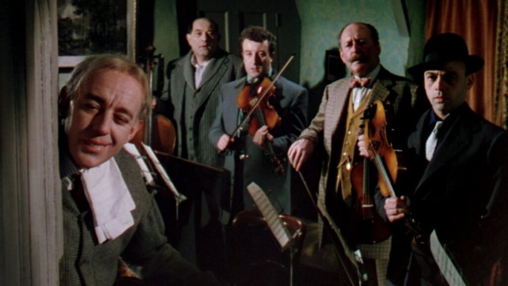 بهترین فیلم های کمدی جنایی که باید تماشا کنید 17 The Ladykillers