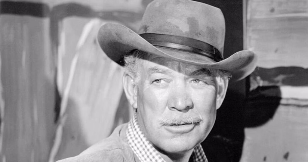 25 بازیگری که بیشترین تعداد فیلم را بازی کرده اند 73 25 بازیگری که بیشترین تعداد فیلم را بازی کرده اند