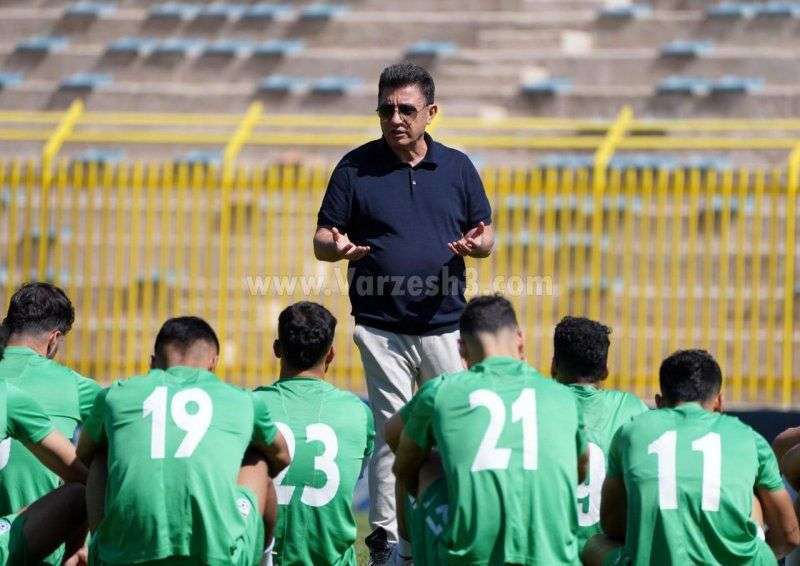 1700015508 قلعه نویی دوری شاگردانش را طاقت نیاورد عکس