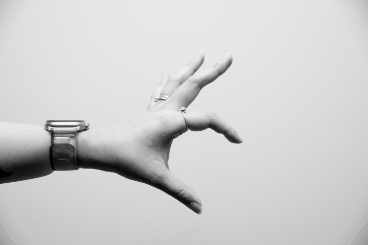 راهنمای قدم‌به‌قدم منفعت گیری از قابلیت Double Tap اپل واچ