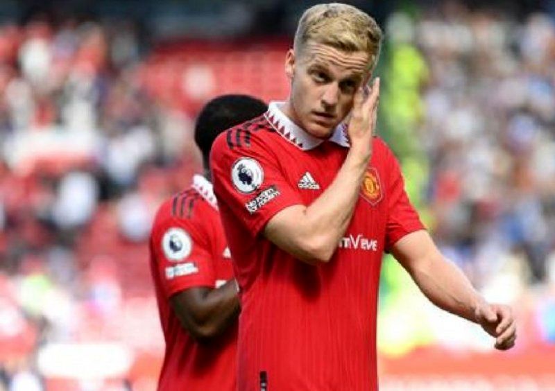 1701781291 مطلب ستاره ناکام یونایتد به بارسا من را بخرید