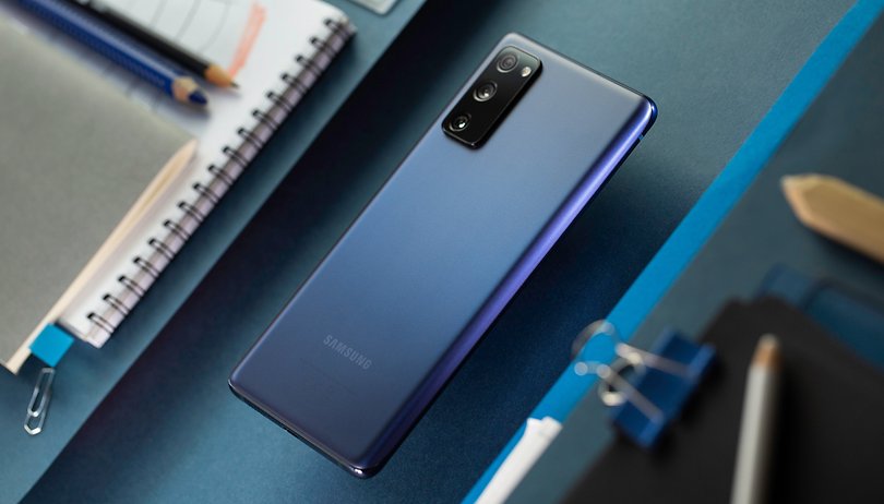 بهترین تلفنهای گیمینگ سامسونگ برای گیمرها 233 گوشی گیمینگ سامسونگ مدل S20 FE 5G