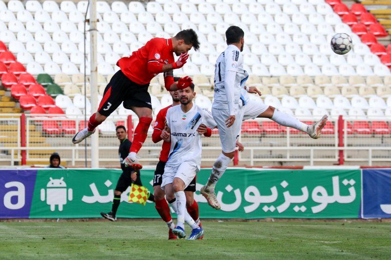 1702931191 تراکتور بهترین هواداران ایران و آسیا را دارد