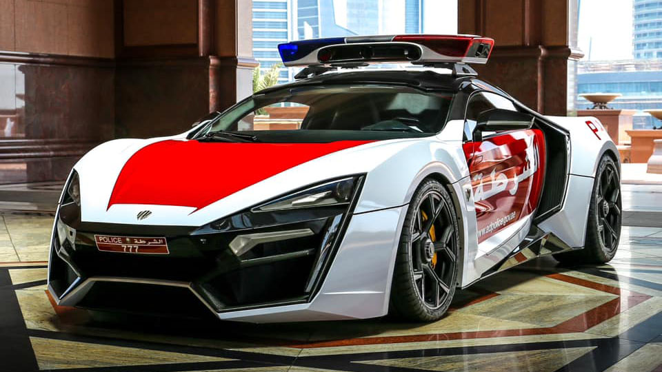 لوکس ترین و گرانقیمت ترین خودروهای پلیس در سراسر جهان 24 لوکس ترین و گرانقیمت ترین خودروهای پلیس در سراسر جهان