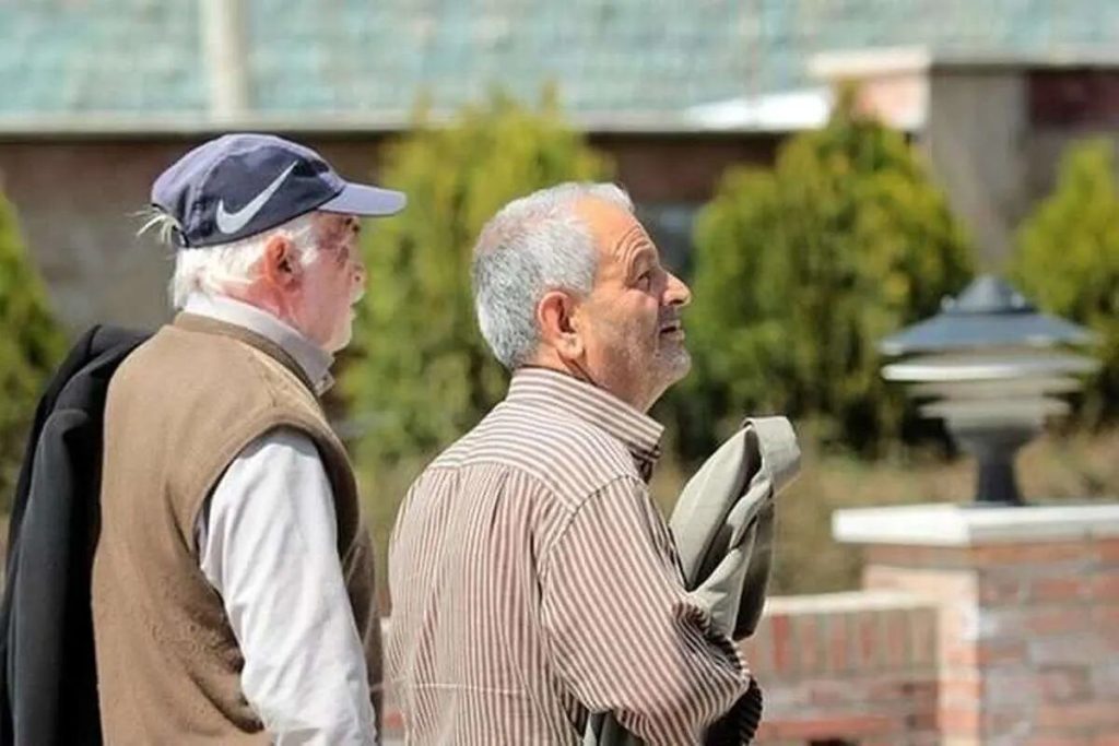 عیدی بزرگ دولت برای بازنشستگان خبر داغ صبح شنبه