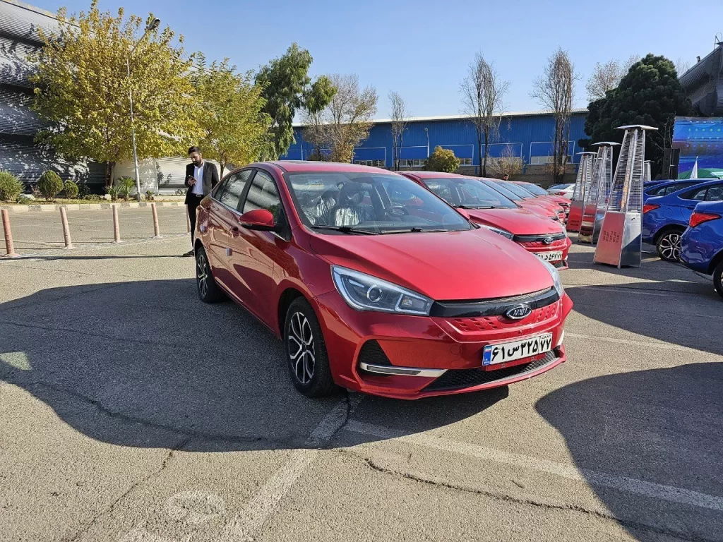 ورود تاکسی‌های برقی چینی به ایران.webp