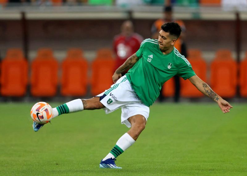 1704384347 کابوس یک برزیلی در عربستان باید به انگلیس برگردم‌