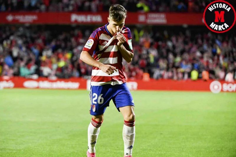 1704493307 بایرن اتفاق فوتبال اسپانیا را شکار کرد عکس‌