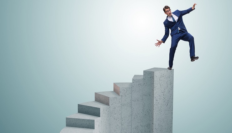 وقتی کارمندی آماده ترفیع نیست