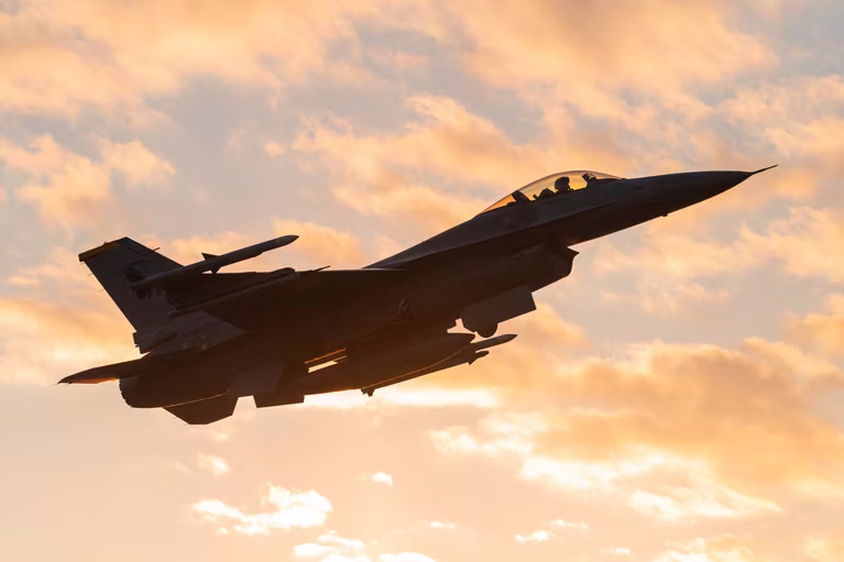 چرا اف 16 بعد از 50 سال تا این مدت هم محبوب و پرطرفدار است؟ 19 چرا اف 16 پس از 50 سال هنوز هم محبوب و پرطرفدار است؟