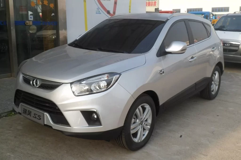 خرید خودروی چینی کارکرده با کمتر از یک میلیارد تومان.webp