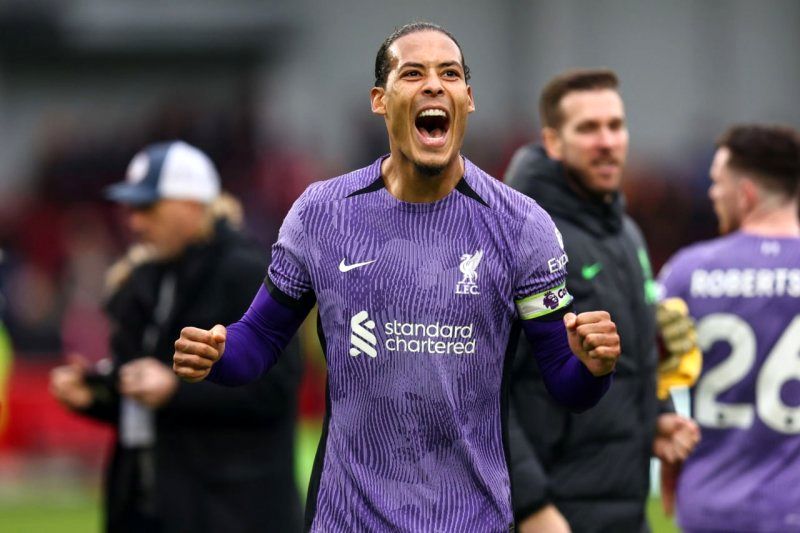 1708215174 فن دایک حریف را متهم کرد زیاد خشن بازی می‌کنند‌