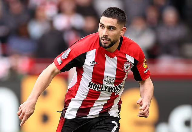 1708305835 من به زندگی شخصی ستاره سی تی کاری نداشتم