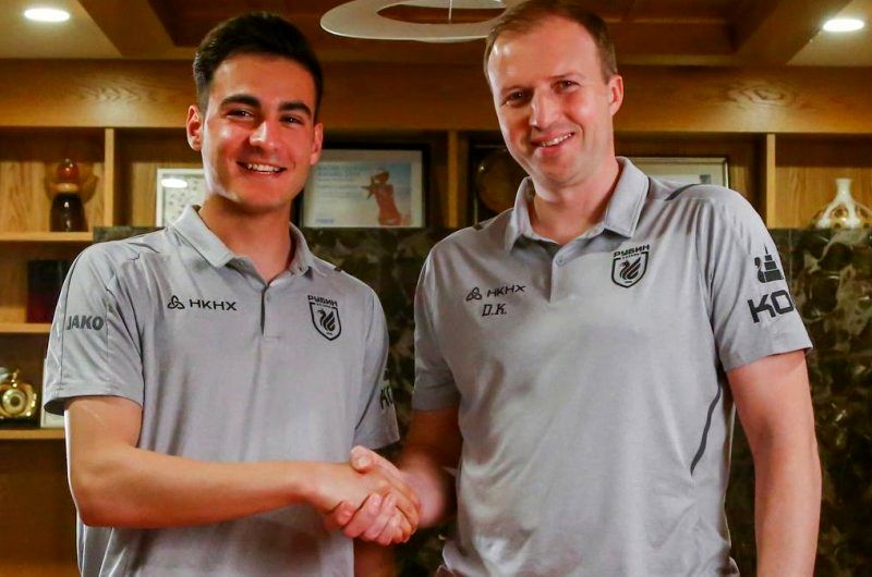 1708414514 دومین انتقال فوتبال ایران به روسیه در یک شب