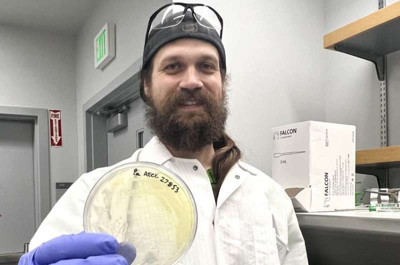 1708678863 گسترش مولکول‌هایی از آنتی‌بیوتیک‌ها که می‌توانند بر باکتری‌های مقاوم به