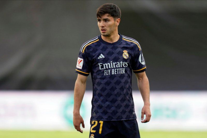 1708794386 ابراهیم یا دی از، مساله این است‌