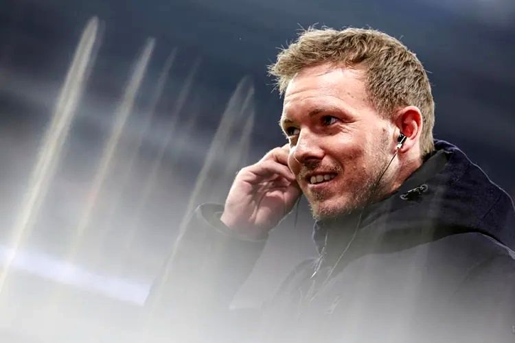 1708921155 پدرم جاسوس می بود و خودکشی کرد