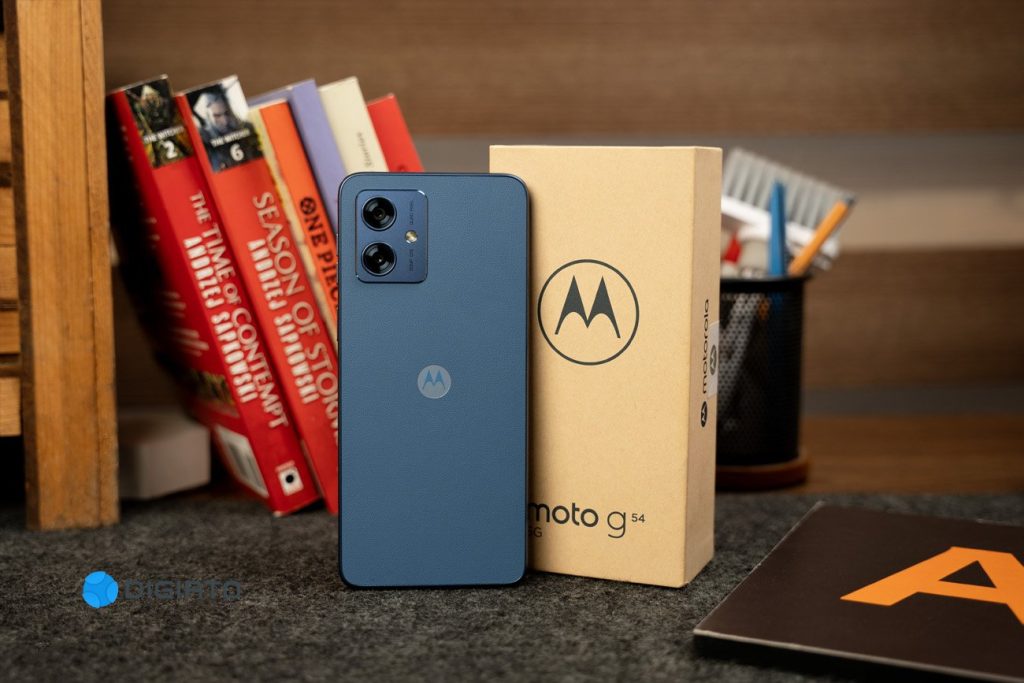 نقد و بازدید موتورولا Moto G54 ویدیو
