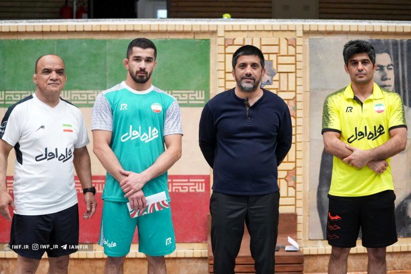 1709464941 جوایز ستاره های کشتی آزاد ایران اهدا شد