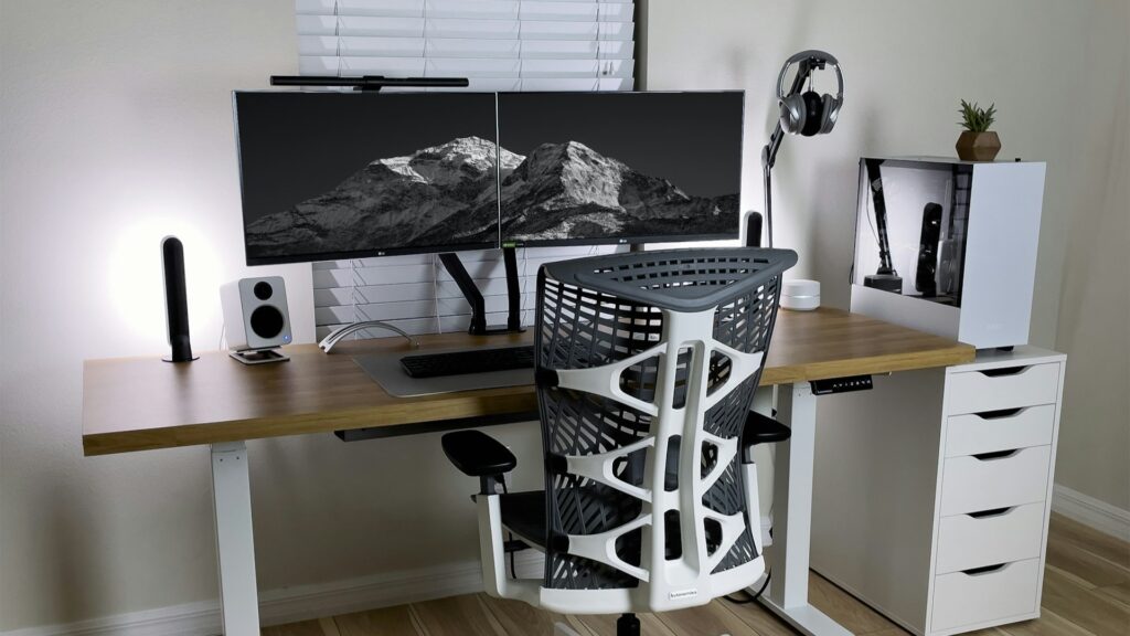 مزایا و معایب منفعت گیری از صندلی گیمینگ 35 صندلی گیمینگ