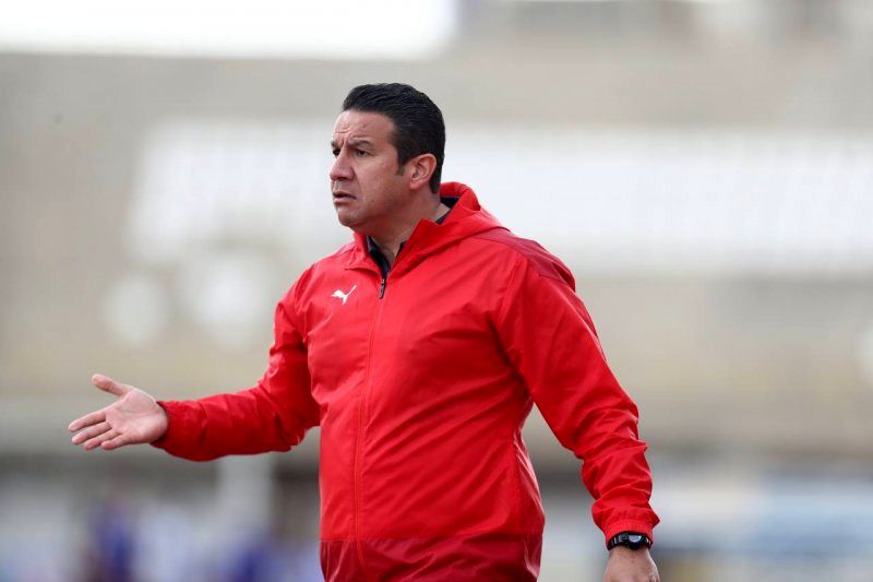 1710098162 خداحافظی سرمربی سایپا با بازیکنان در رختکن