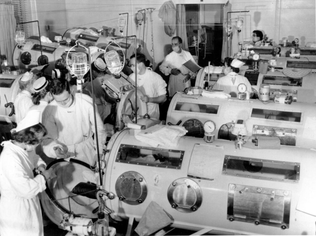 مردی بعد از 70 سال زندگی با «ریه آهنی» درگذشت 4 1710428141 869 مردی بعد از 70 سال زندگی با ریه آهنی درگذشت