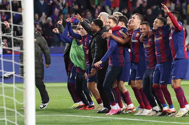 1710988162 جشن و پایکوبی در بارسلونا برای قرعه رئال آفتاب وطن