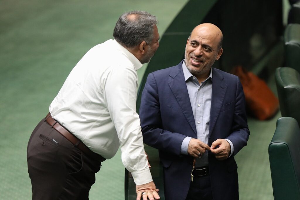 1711538373 796 مروری بر کارکرد تصمیم‌گیران حوزه ICT در سال ۱۴۰۲ آفتاب وطن