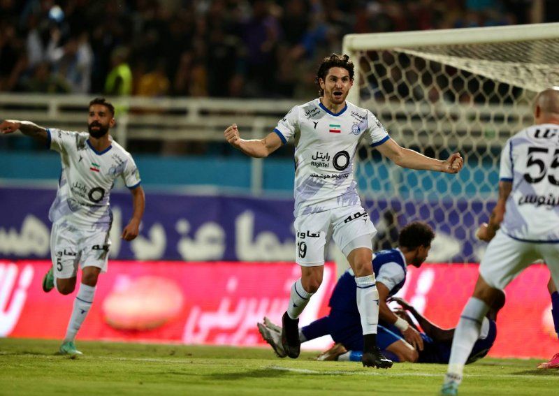 استقلال خوزستان صفر استقلال 1 سه امتیاز از طلای