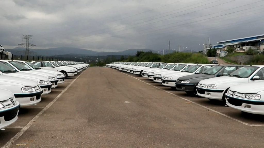 1712640556 تغییرات شوکه کننده قیمت ها در بازار خودرو آفتاب وطن