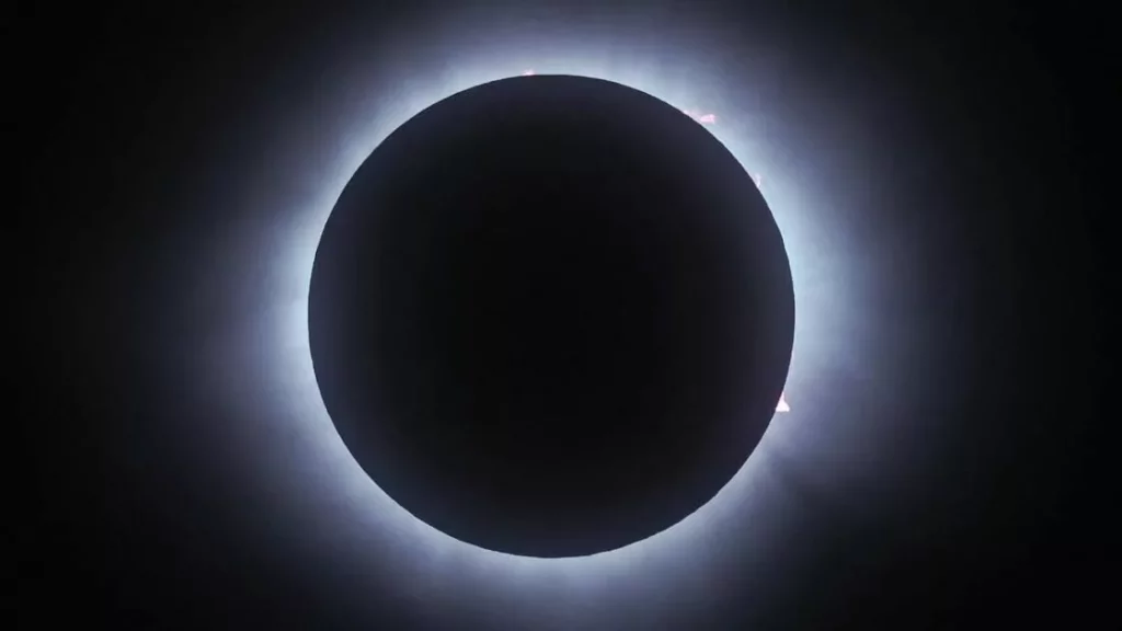 1712642301 دلنشین‌ترین تصاویر خورشیدگرفتگی کامل آمریکا عکس و ویدیو آفتاب وطن.webp