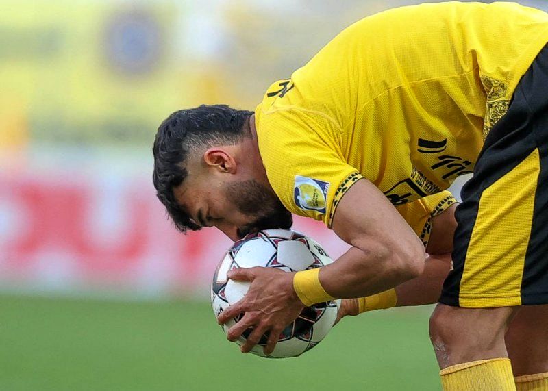 1713811520 رامین رضاییان روبه رو پرسپولیس عکس آفتاب وطن