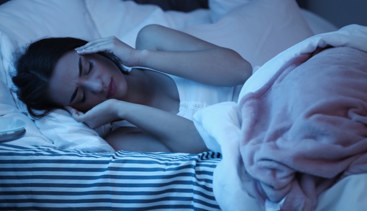 خواب ندیدن ـ زنی در خواب