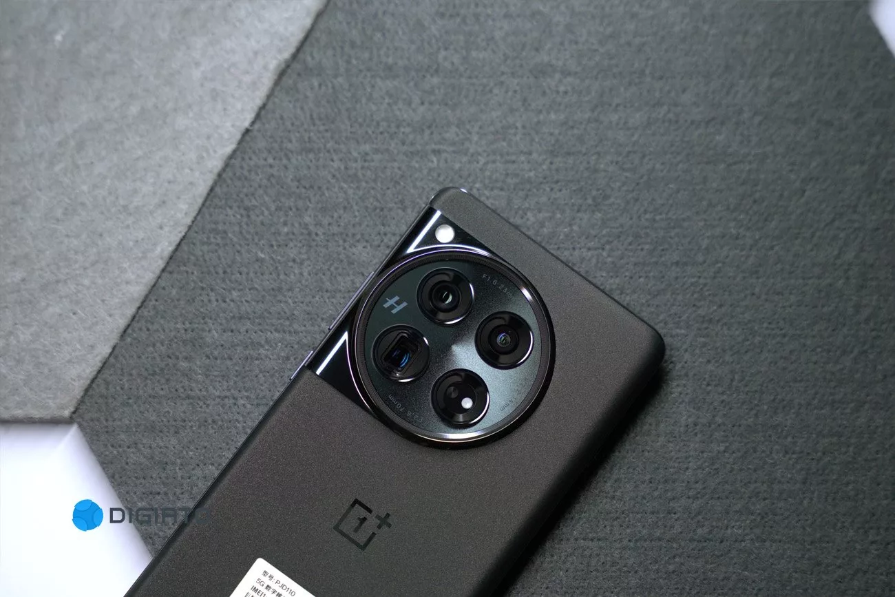 بازدید وان پلاس ۱۲؛ کابوس پرچمداران_آفتاب وطن 27 بررسی وان پلاس ۱۲